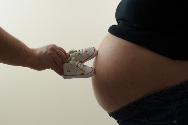 Séance photos de grossesse au studio