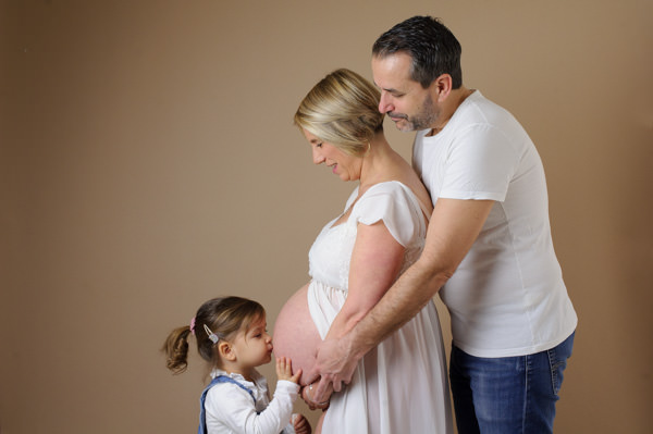 Séance photos de grossesse au studio