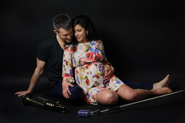 Séance photos de grossesse au studio