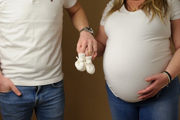 Séance photos de grossesse au studio