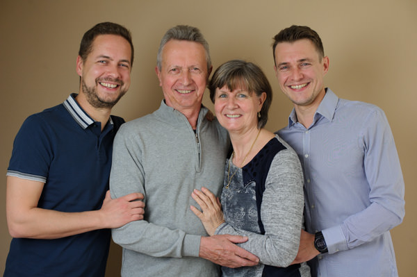 Séance photos de famille au studio