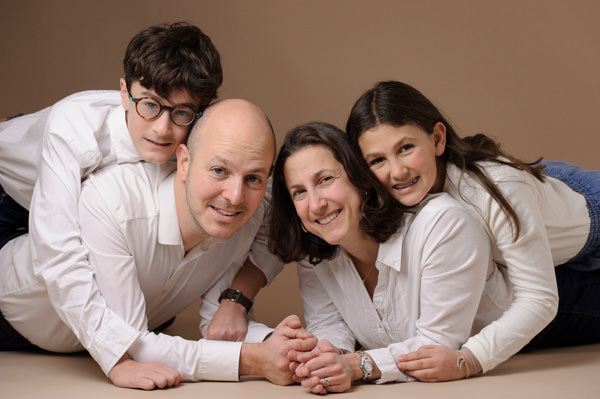 Séance photos de famille au studio