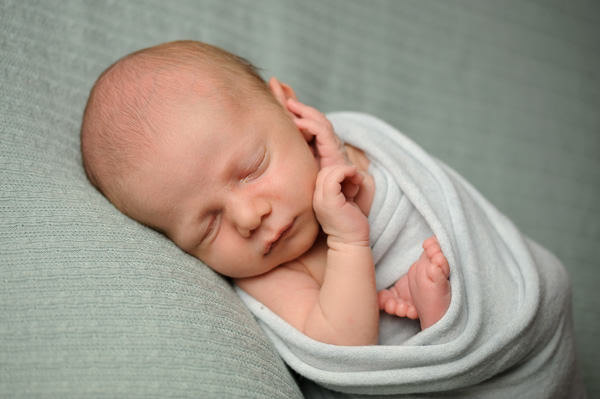 Séance photos de naissance au studio
