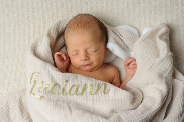 Séance photos de naissance au studio