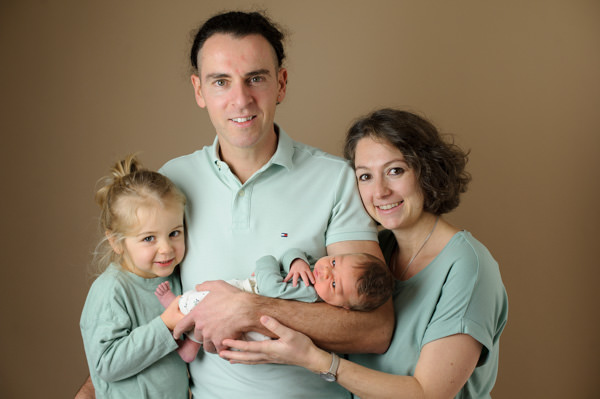 Séance photos de naissance au studio