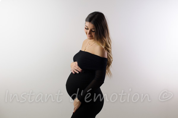 Séance photos de grossesse au studio